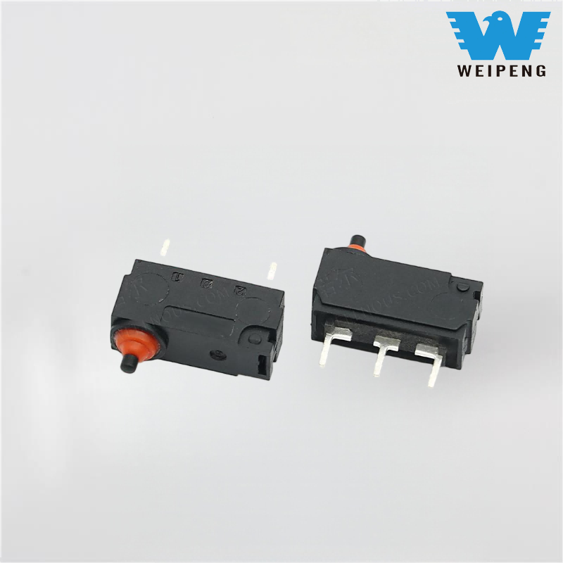 Vízálló mikrokapcsoló ön-visszaállítással és egérutazás-érzékeléssel