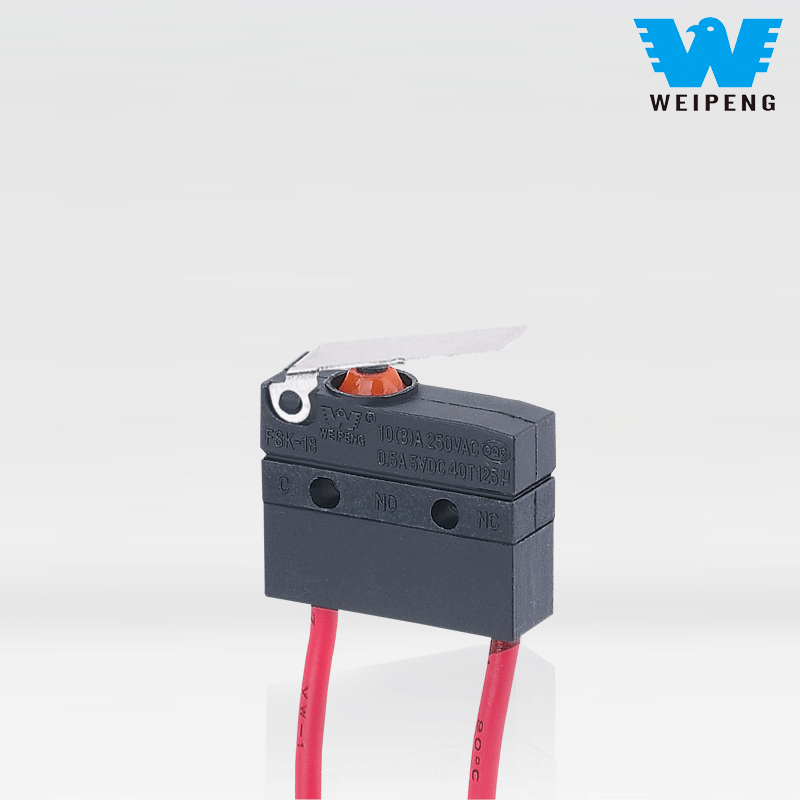 Vízálló mikrokapcsoló vezetékekkel a vízszivattyú motorhoz